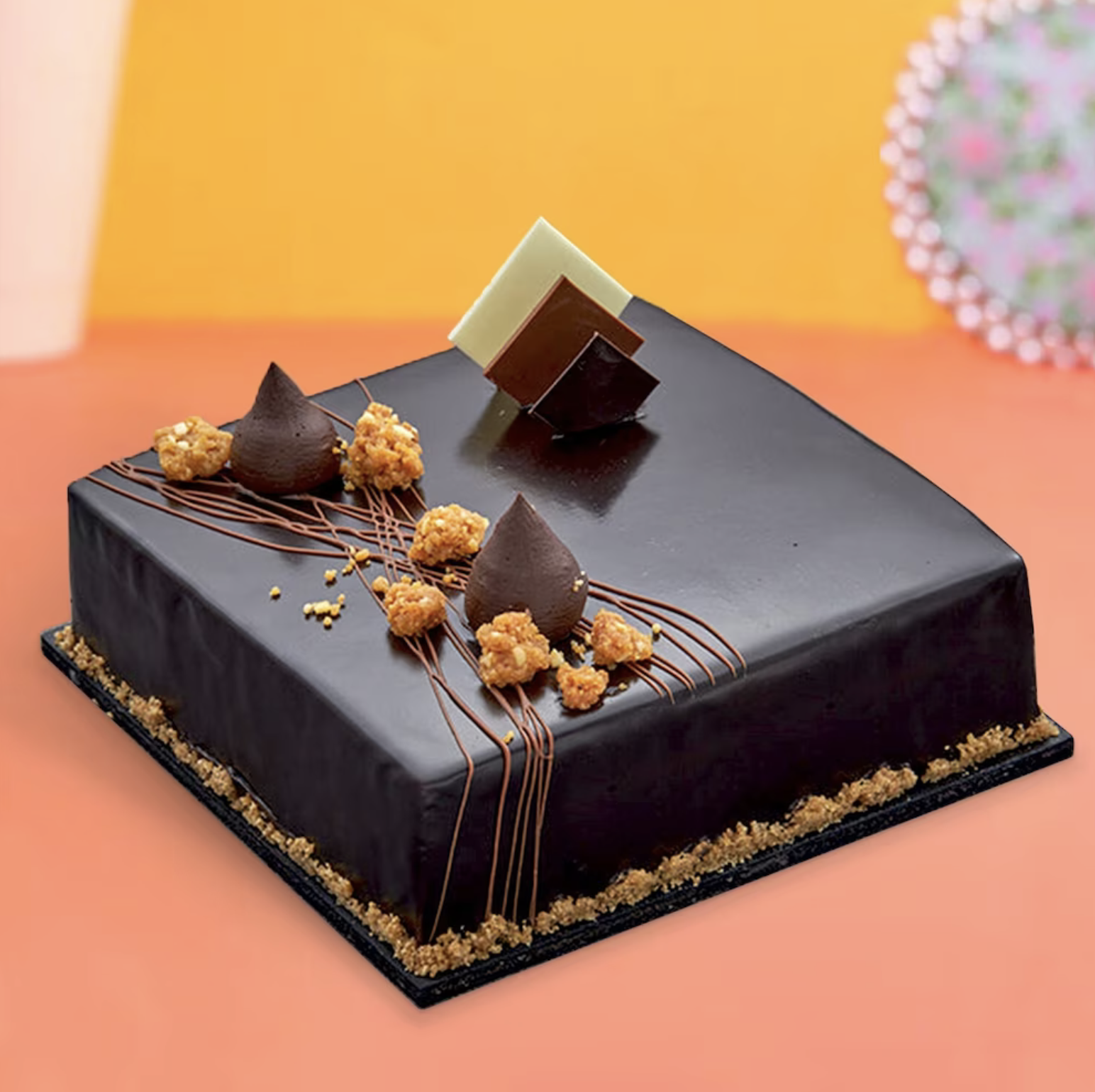 Chocolate Masterpiece: Square Gourmet Cake